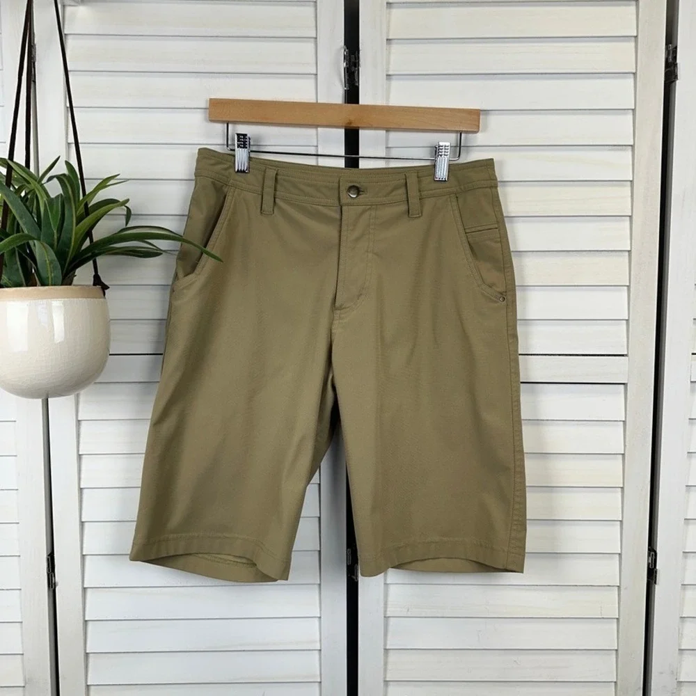 Lululemon Khaki Kahuna Commission Golf Shorts Stretch Casual Mens Size 32‎